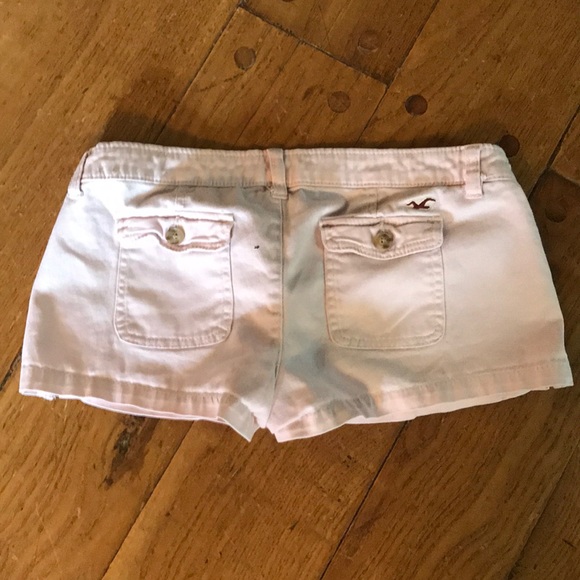 women’s shorts - Picture 2 of 3